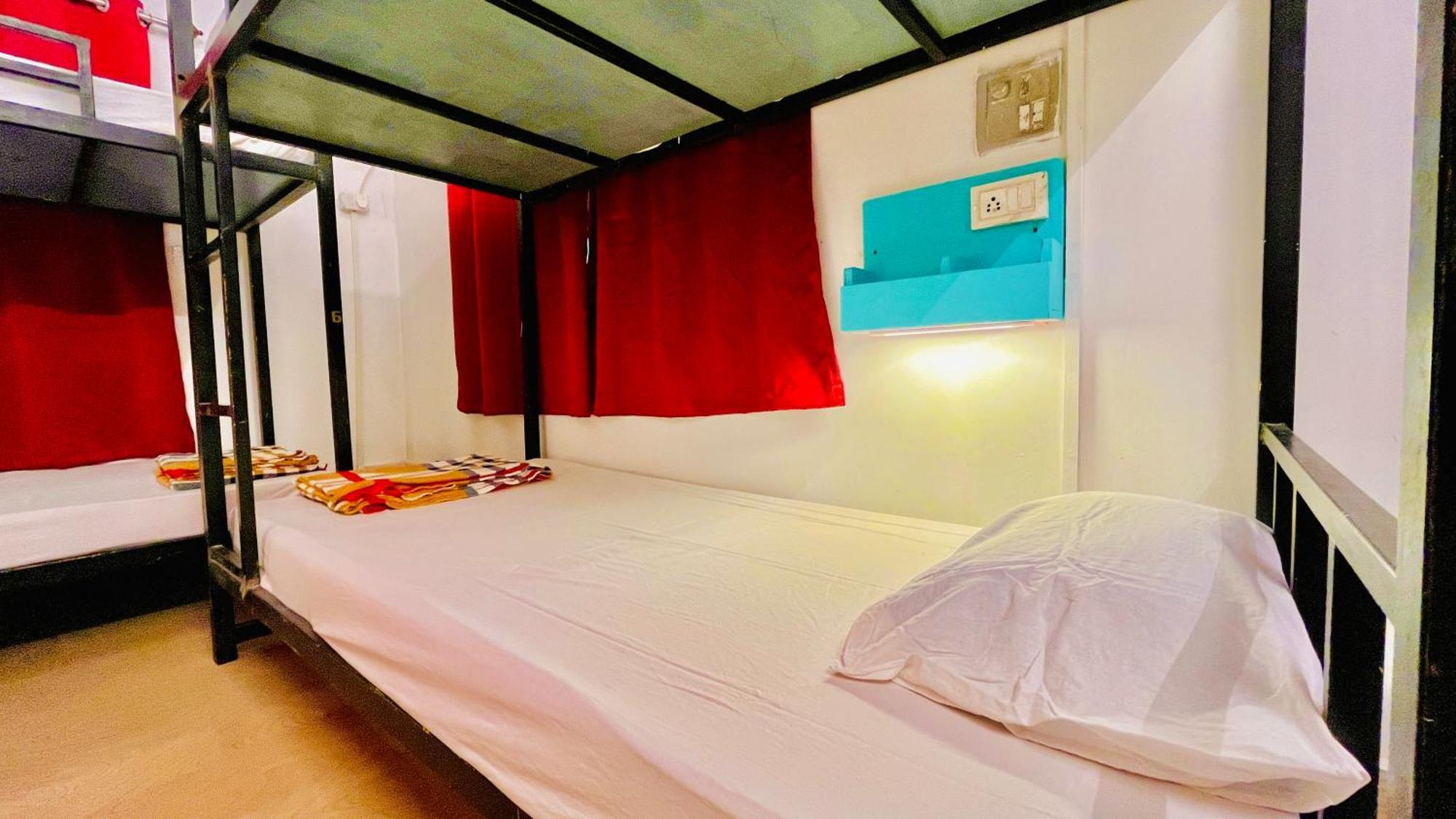 Mitra Hostel Arambol Szoba fotó